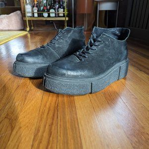 John Fluevog Platform Derby Black Leather - Men's US 9